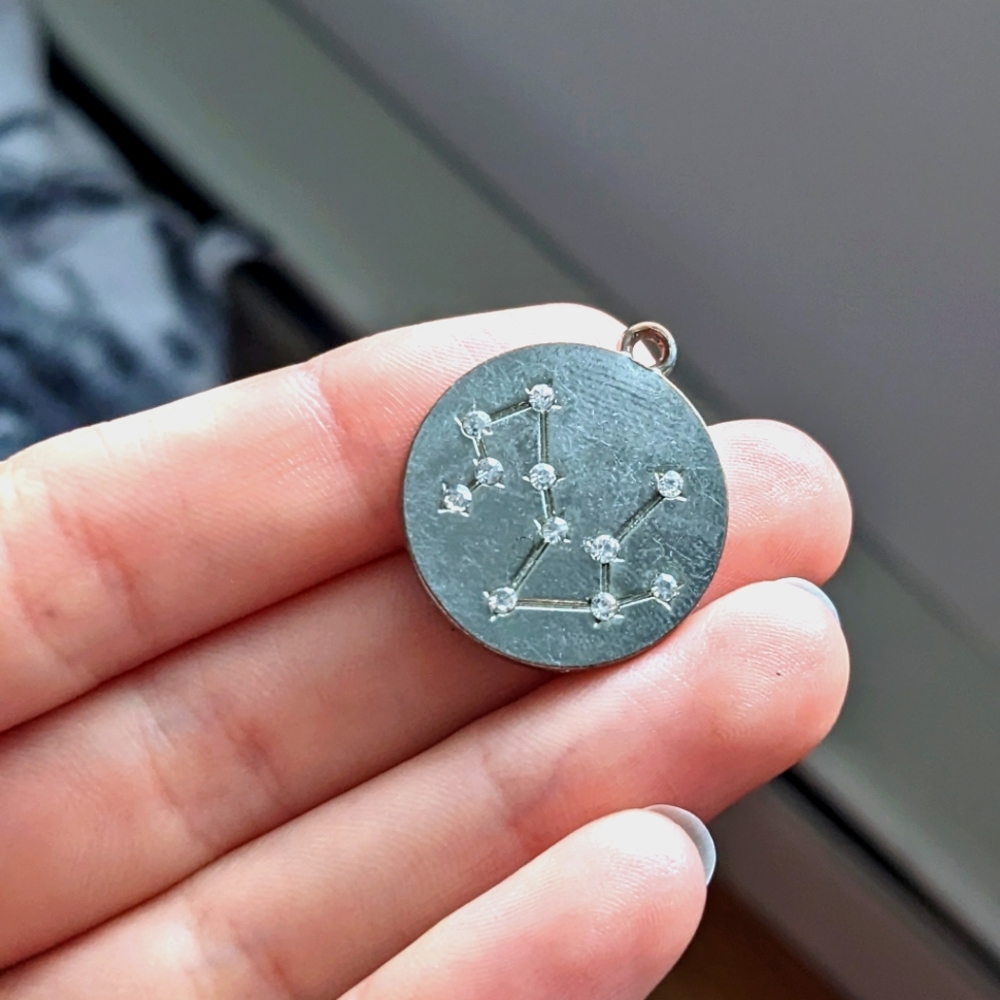 Necklace pendant